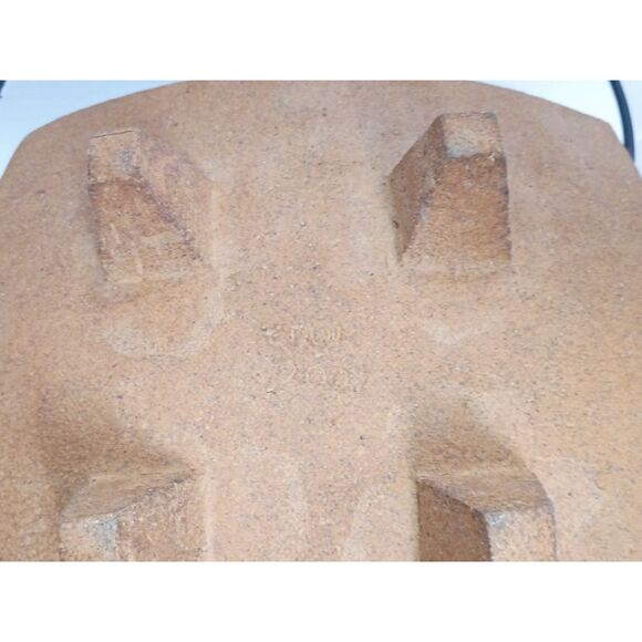 Vintage Cuneiform Hieroglyphs Style Clay Pottery Legged Dish Signed CLUM 2002 - Picture 6 of 13